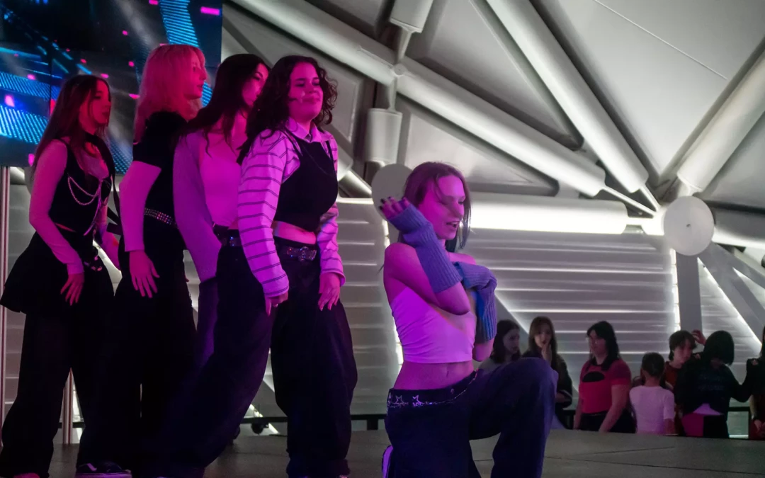 Kpop cover dance bemutató