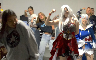K-pop random dance