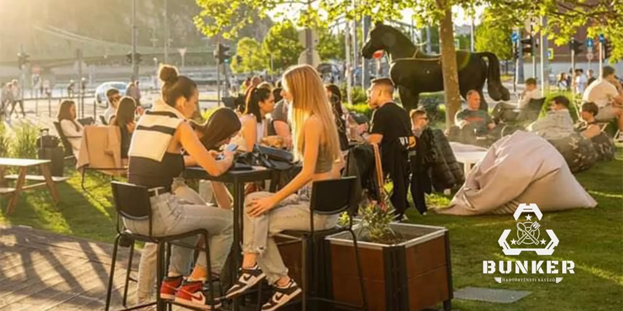 Bunker Hadtörténeti Kávézó